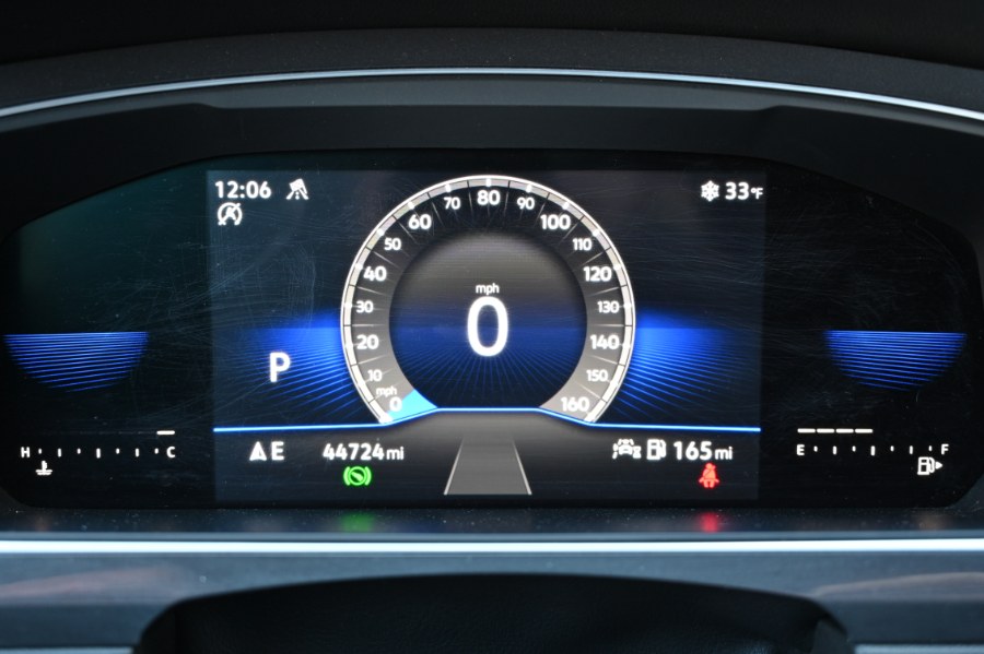 2022 Volkswagen Tiguan 2.0T SE 4MOTION photo