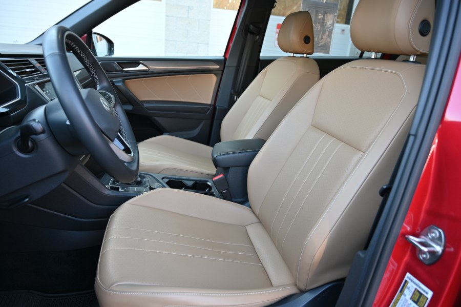 2022 Volkswagen Tiguan 2.0T SE 4MOTION photo