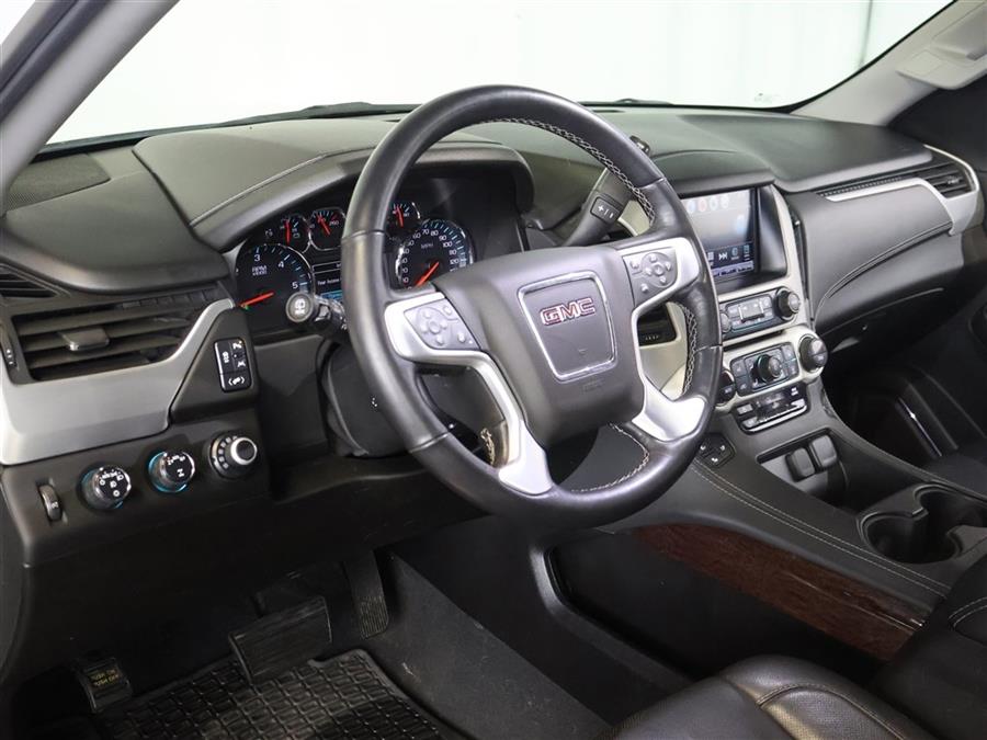 2019 GMC Yukon SLT photo