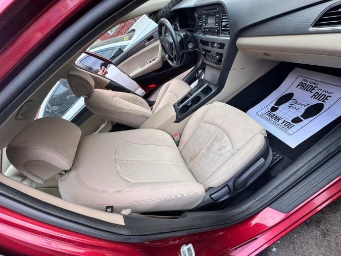 2015 Hyundai Sonata SE photo