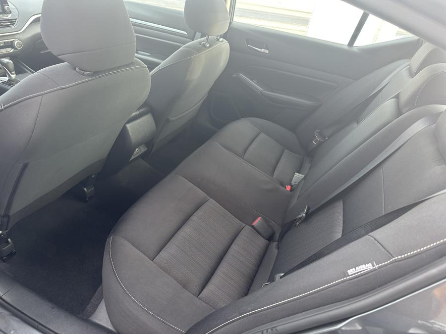 2022 Nissan Altima 2.5 SV photo