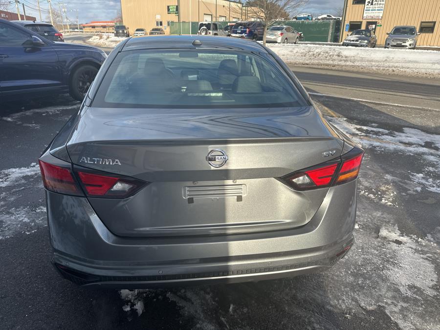 2022 Nissan Altima 2.5 SV photo