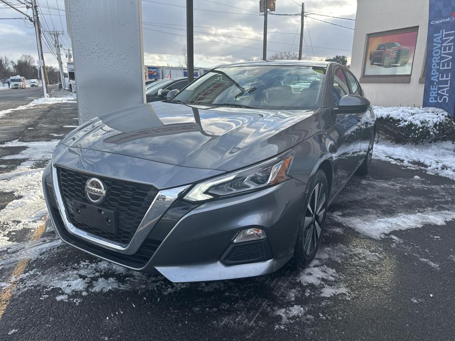 2022 Nissan Altima 2.5 SV photo