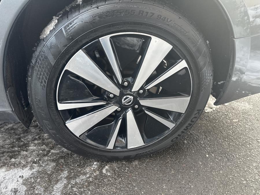 2022 Nissan Altima 2.5 SV photo