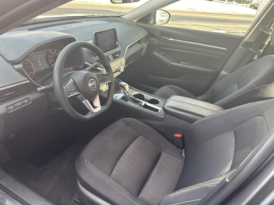 2022 Nissan Altima 2.5 SV photo