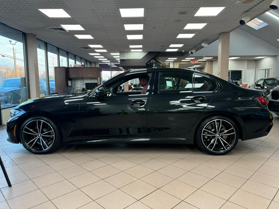 2022 BMW 3-Series 330i xDrive Sedan North Americ photo