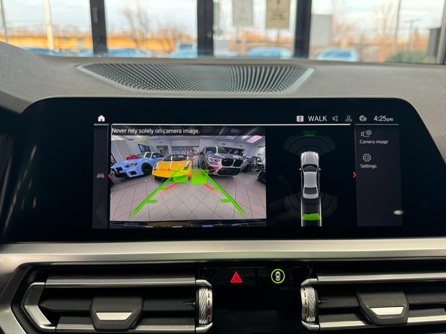 2022 BMW 3-Series 330i xDrive Sedan North Americ photo