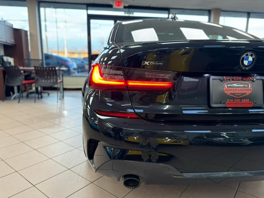 2022 BMW 3-Series 330i xDrive Sedan North Americ photo
