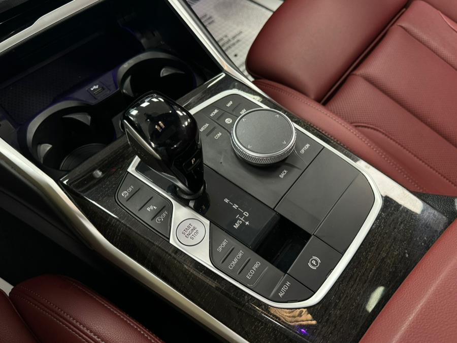 2022 BMW 3-Series 330i xDrive Sedan North Americ photo