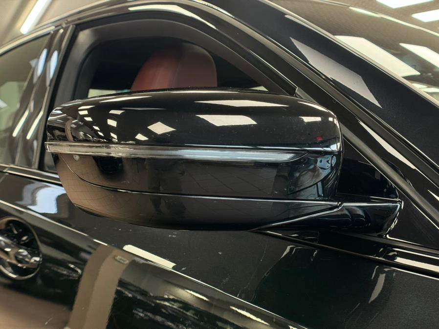 2022 BMW 3-Series 330i xDrive Sedan North Americ photo