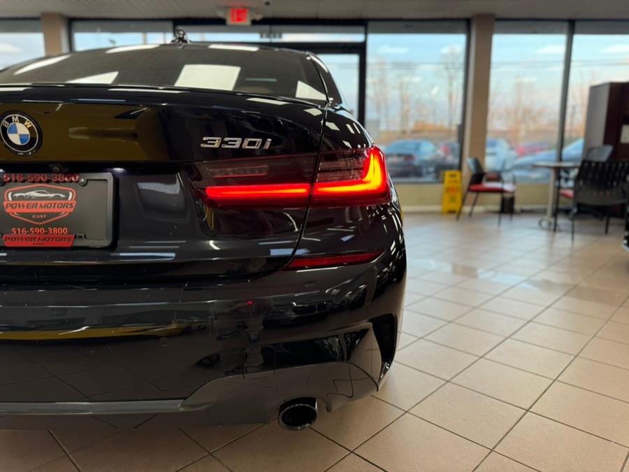 2022 BMW 3-Series 330i xDrive Sedan North Americ photo