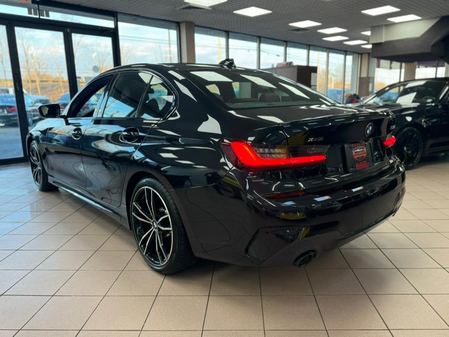 2022 BMW 3-Series 330i xDrive Sedan North Americ photo