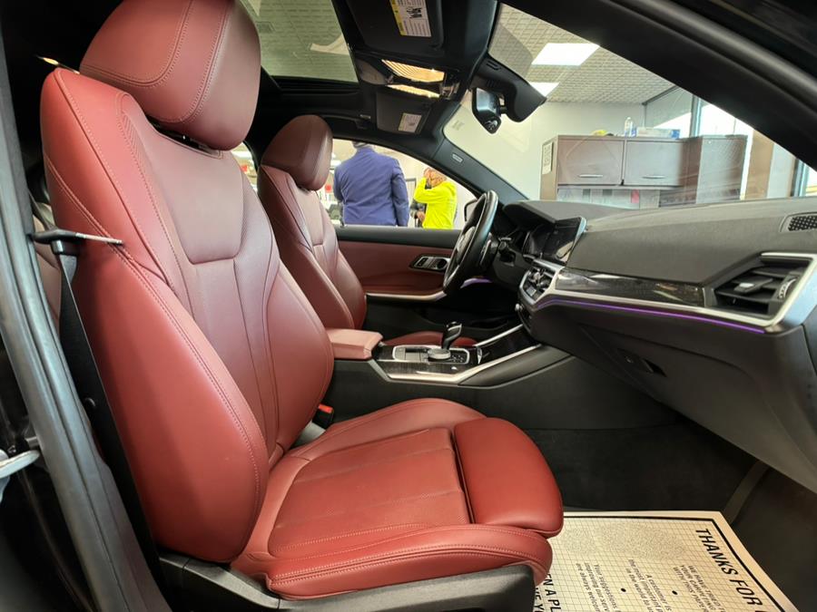 2022 BMW 3-Series 330i xDrive Sedan North Americ photo