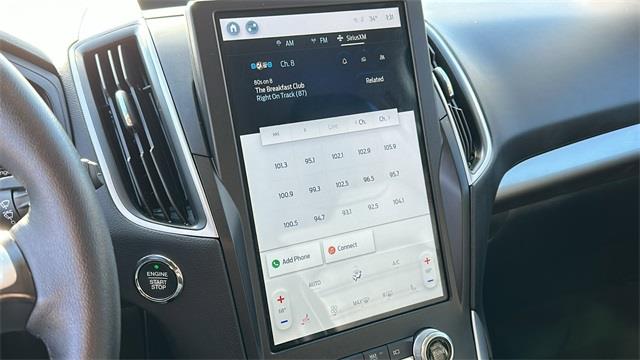 2024 Ford Edge SEL photo