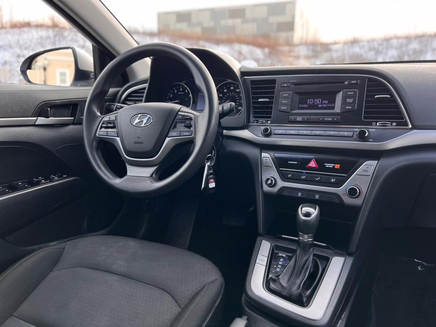 2018 Hyundai Elantra SE 2.0L Auto (Alabama) photo