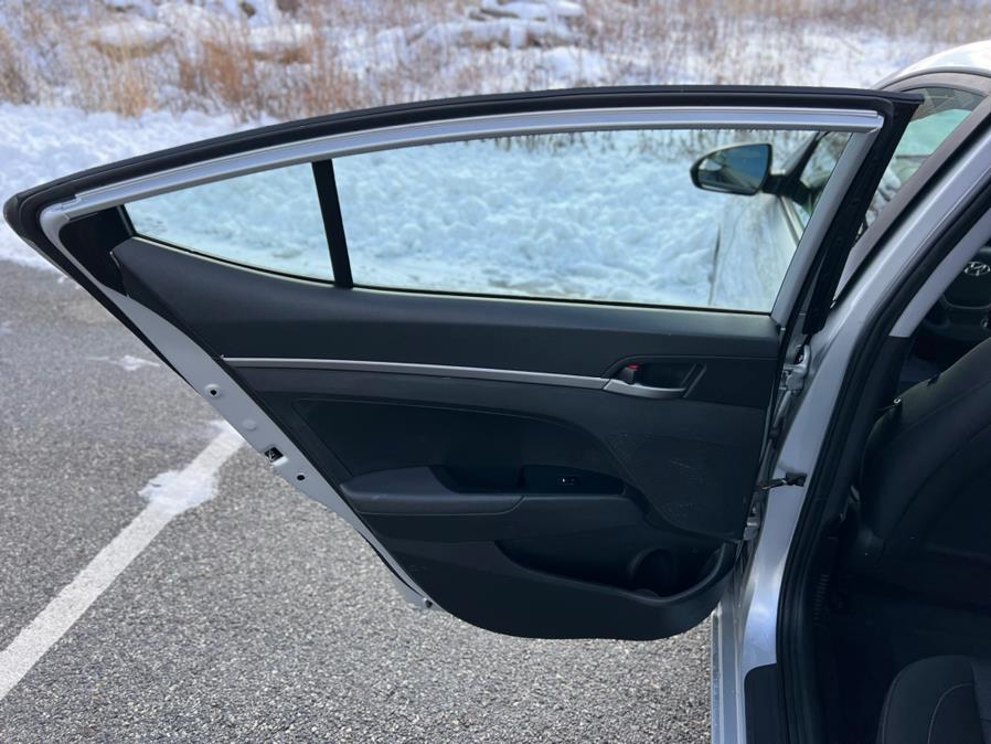 2018 Hyundai Elantra SE 2.0L Auto (Alabama) photo
