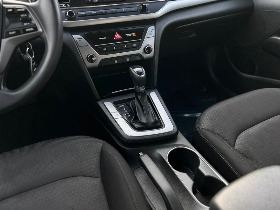 2018 Hyundai Elantra SE 2.0L Auto (Alabama) photo