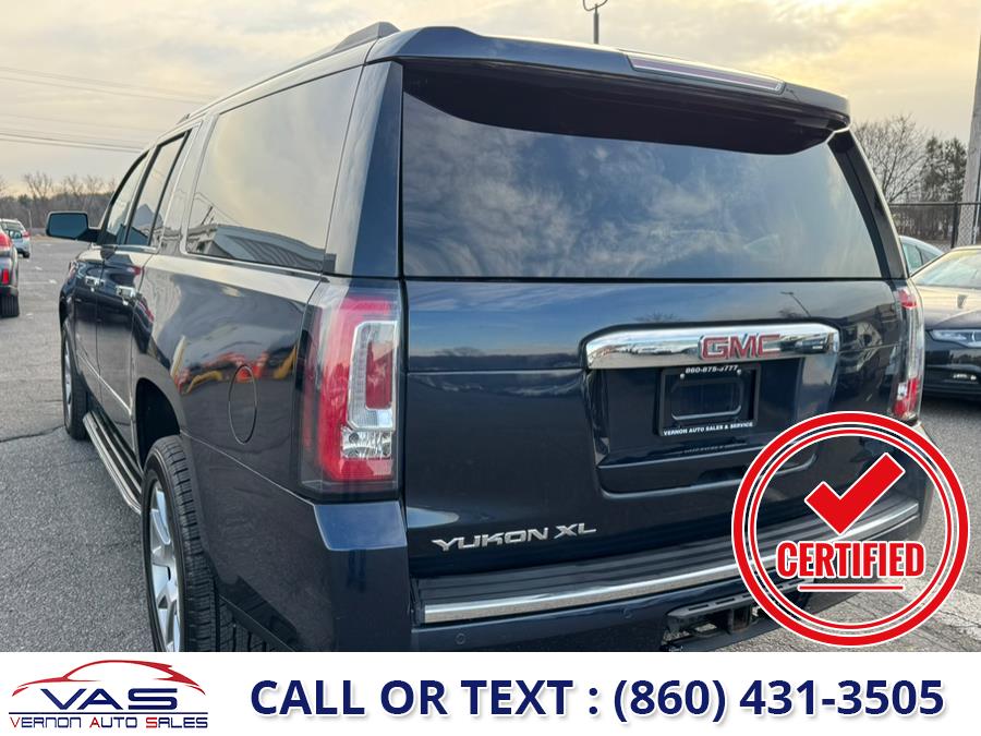 2017 GMC Yukon XL 4WD 4dr Denali photo