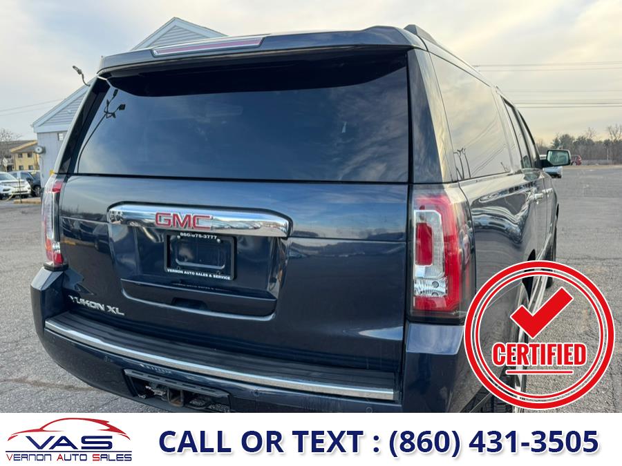 2017 GMC Yukon XL 4WD 4dr Denali photo