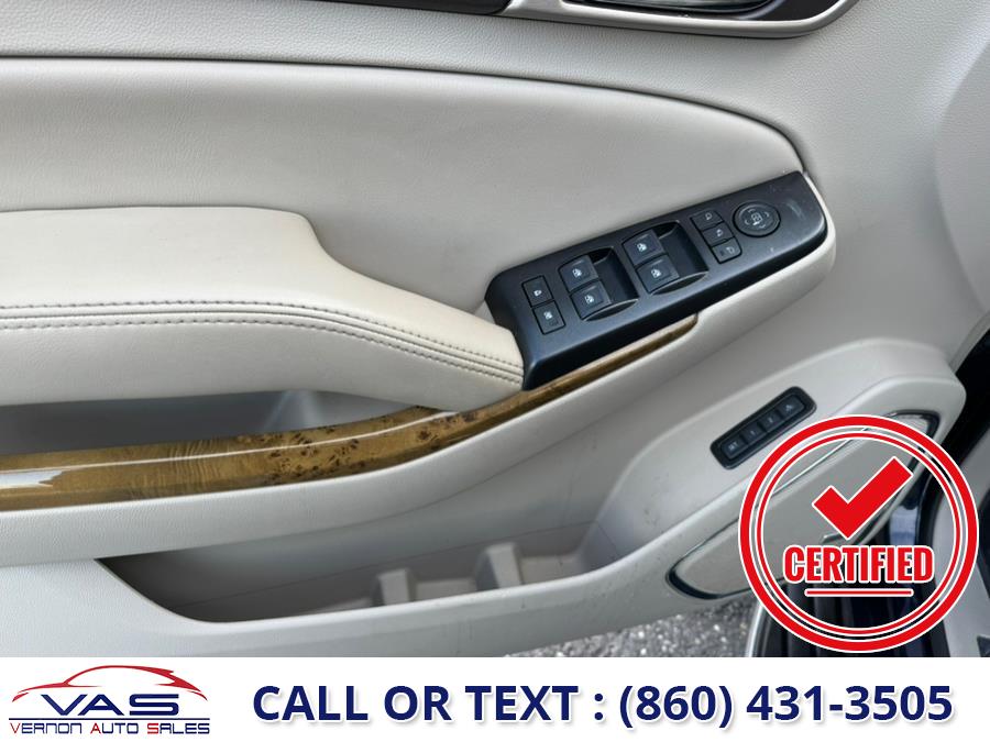 2017 GMC Yukon XL 4WD 4dr Denali photo
