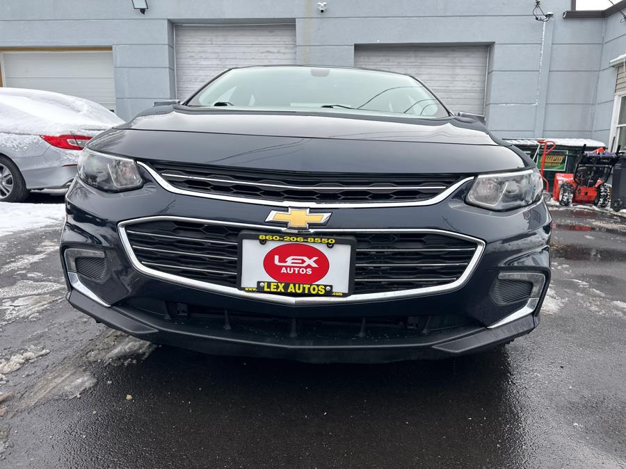 2016 Chevrolet Malibu 4dr Sdn LT w/1LT photo