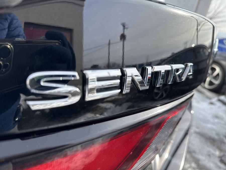 2022 Nissan Sentra SV photo