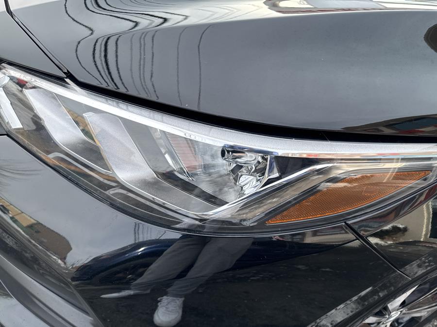 2022 Nissan Sentra SV photo