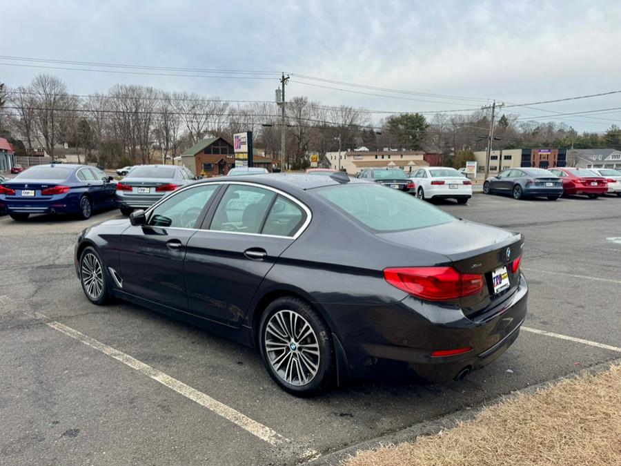 2017 BMW 5-Series 530i xDrive Sedan photo