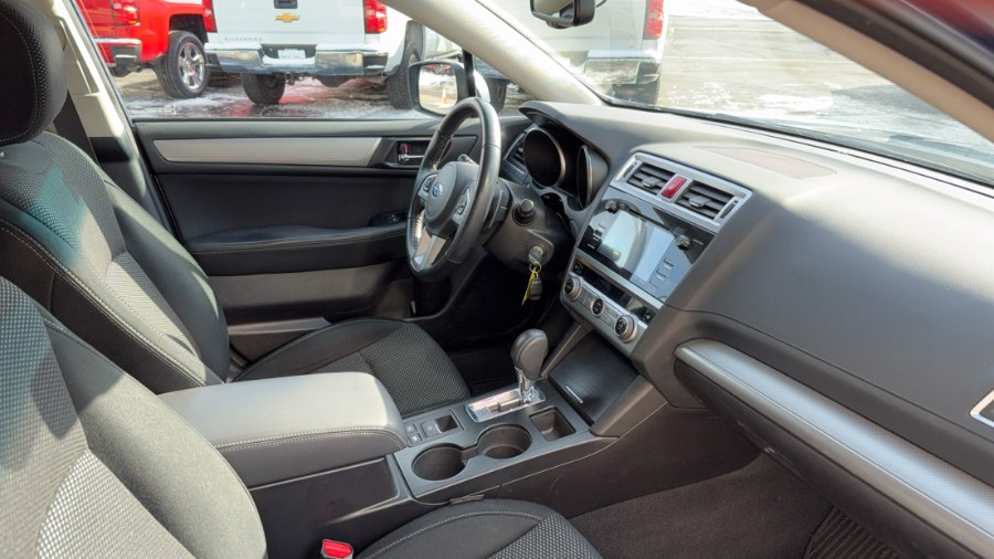 2016 Subaru Outback 4dr Wgn 2.5i Premium PZEV photo