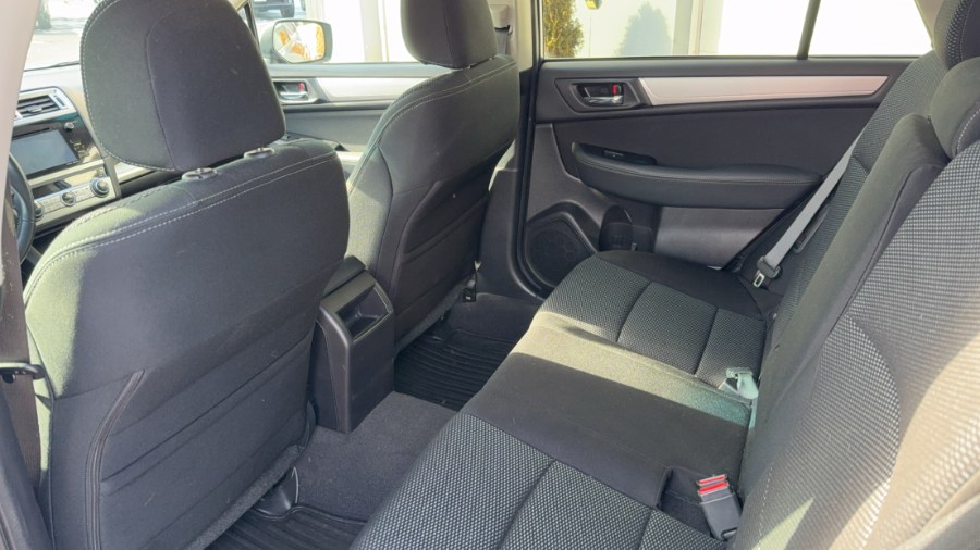 2016 Subaru Outback 4dr Wgn 2.5i Premium PZEV photo