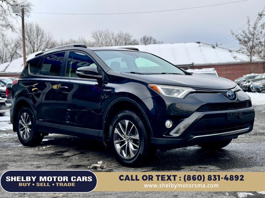 2017 Toyota RAV4 Hybrid XLE AWD (Natl) photo