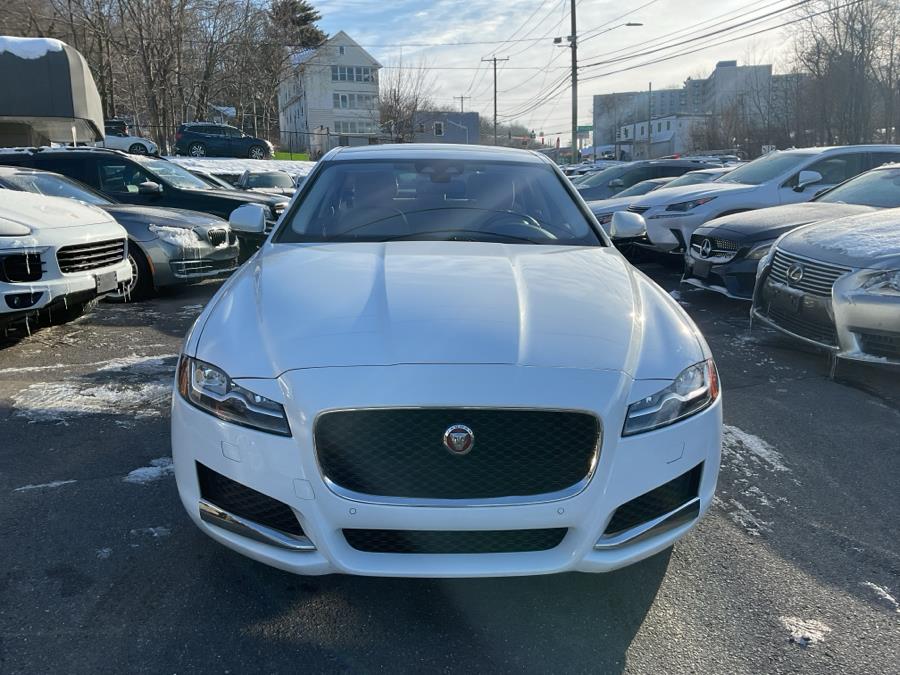 2017 Jaguar XF 35t Prestige AWD photo