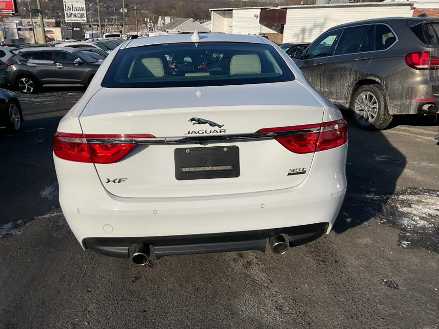 2017 Jaguar XF 35t Prestige AWD photo
