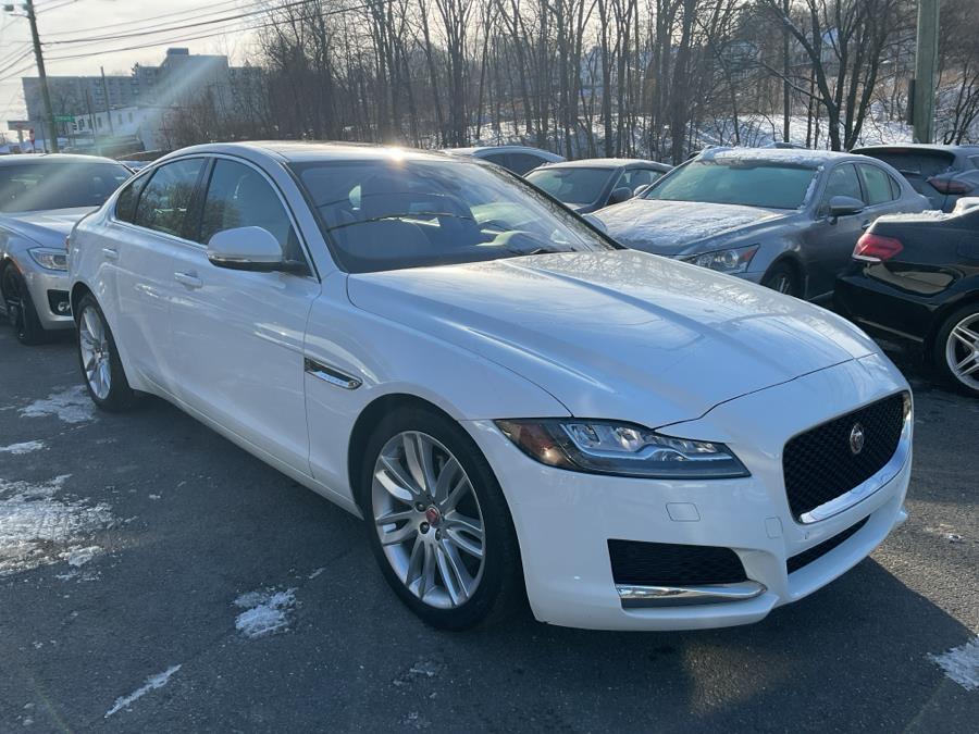 2017 Jaguar XF 35t Prestige AWD photo