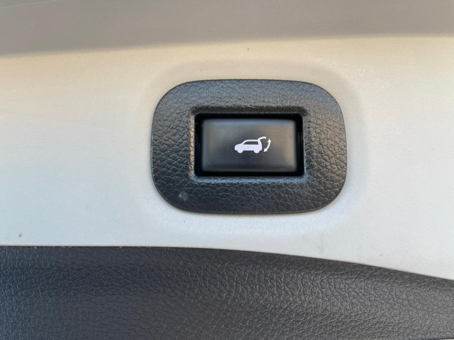 2020 Nissan Rogue AWD SV photo