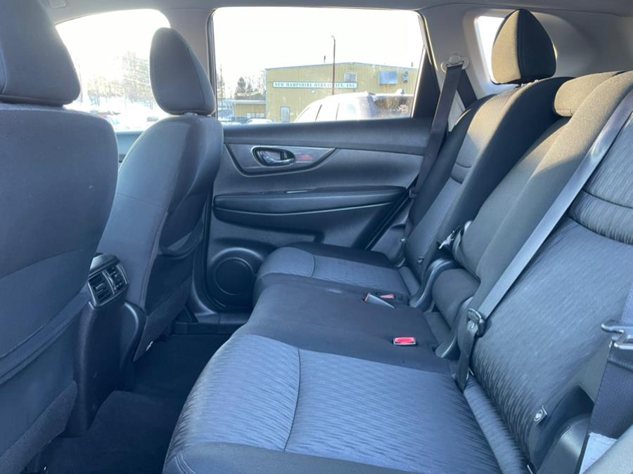 2020 Nissan Rogue AWD SV photo