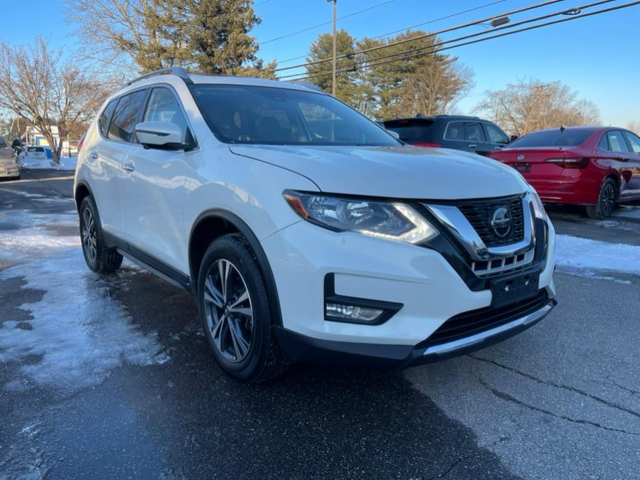 2020 Nissan Rogue AWD SV photo