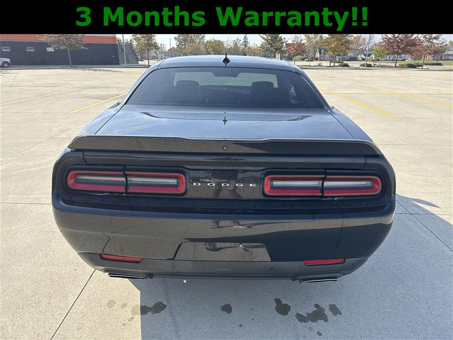 2015 Dodge Challenger R/T Scat Pack photo