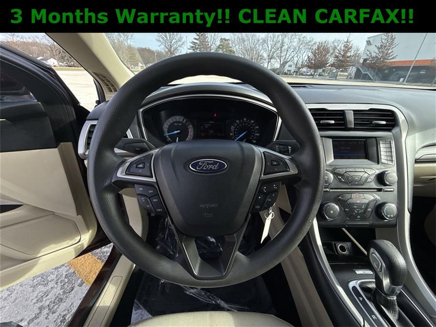 2013 Ford Fusion SE photo