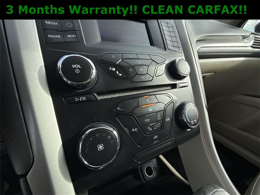 2013 Ford Fusion SE photo