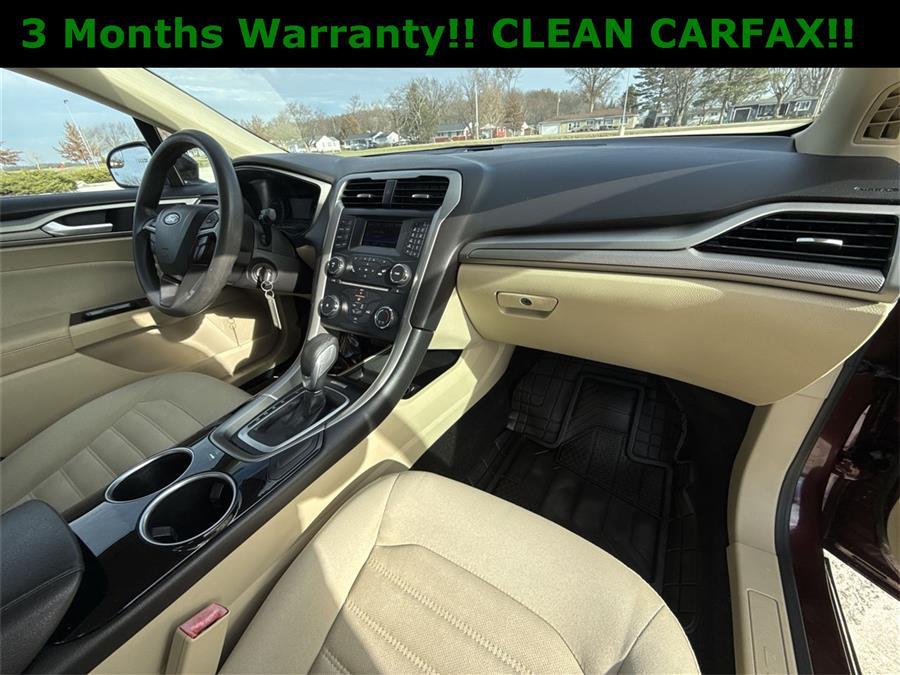 2013 Ford Fusion SE photo