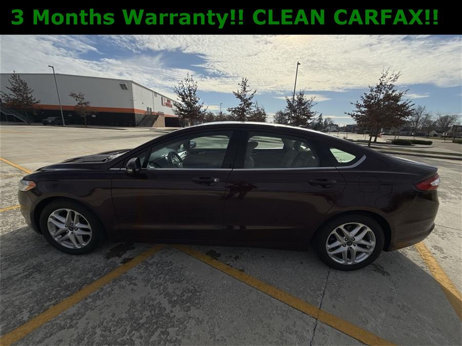2013 Ford Fusion SE photo