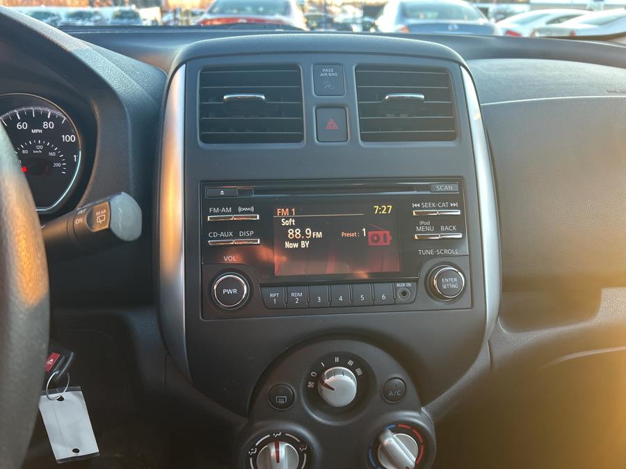 2014 Nissan Versa Note S photo