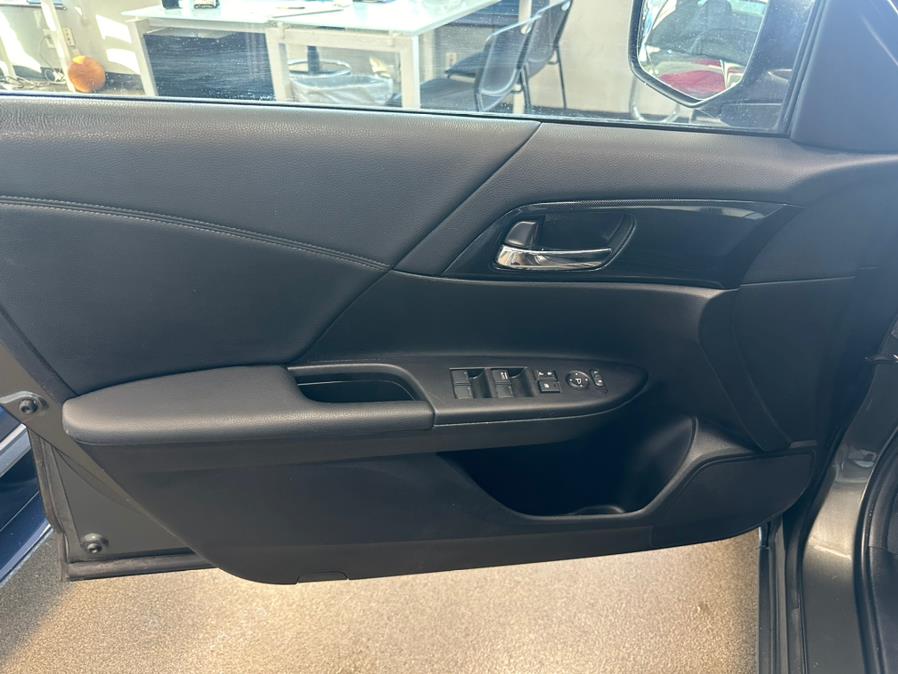 2014 Honda Accord Sport photo