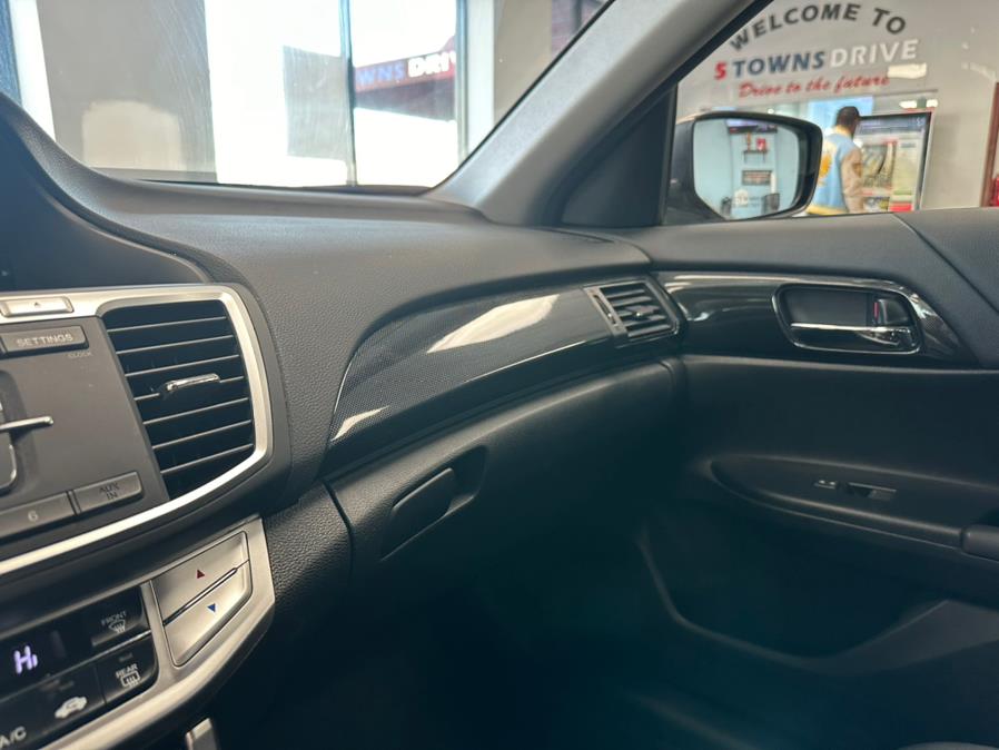 2014 Honda Accord Sport photo