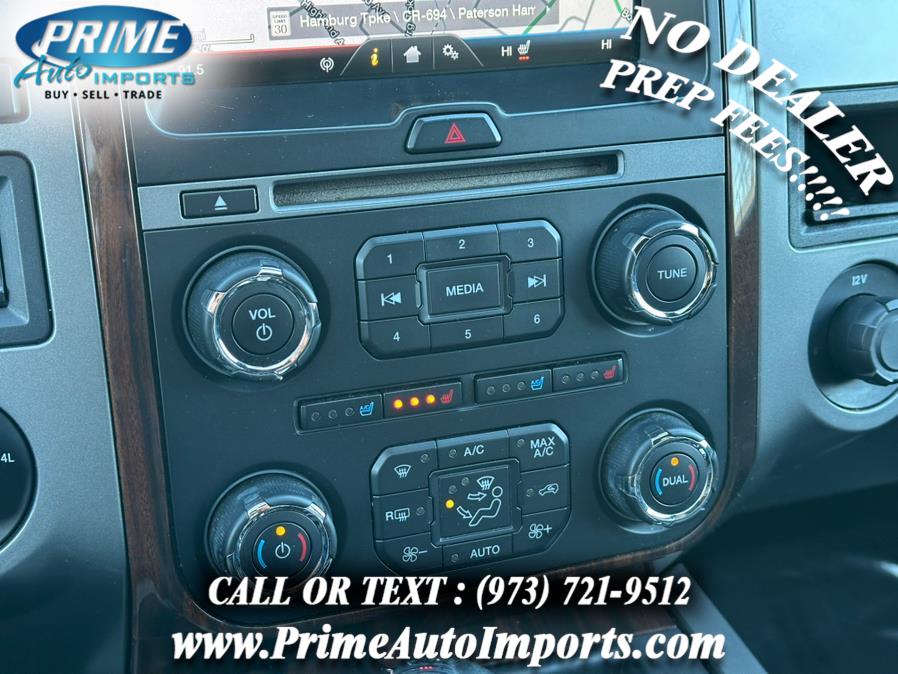 2015 Ford Expedition 4WD 4dr Platinum photo
