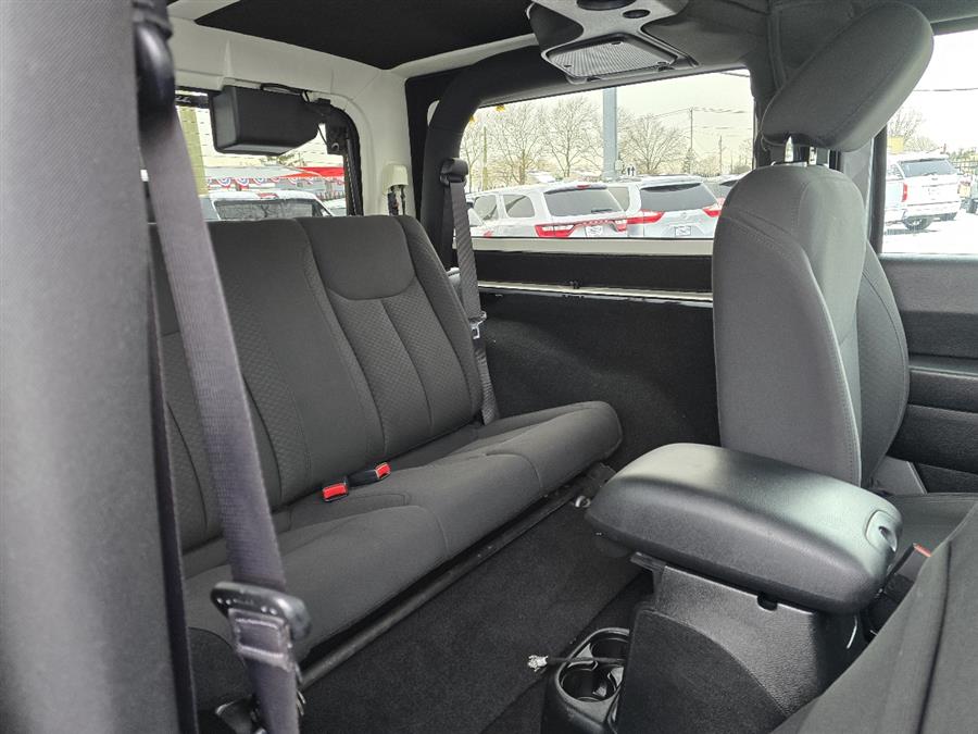 2017 Jeep Wrangler Willys Wheeler 4x4 photo