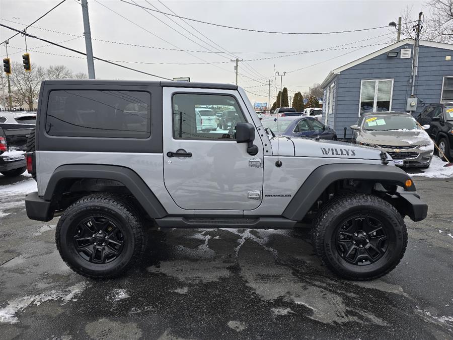 2017 Jeep Wrangler Willys Wheeler 4x4 photo