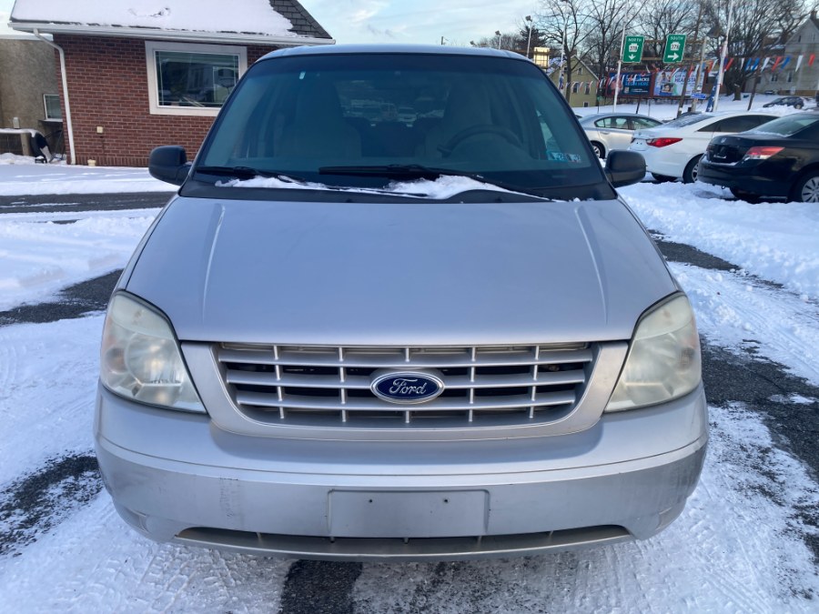 2004 Ford Freestar S photo