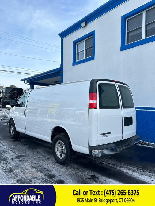 2020 Chevrolet Express Cargo Van RWD 2500 135
